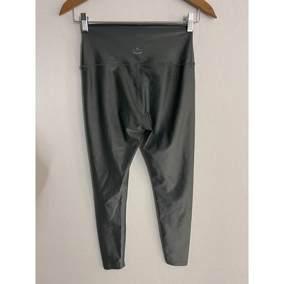 Beyond Yoga L Leggings High Rise Shine Twinkle Gray Stretch Pants Crop - Picture 7 of 7
